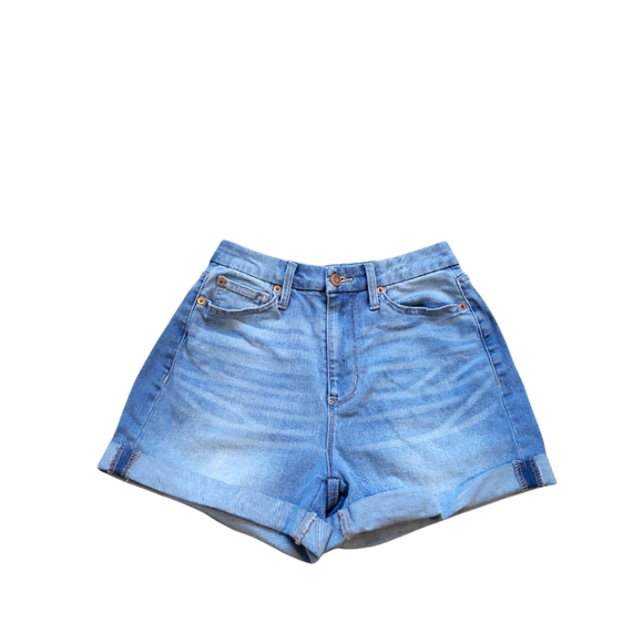 ☕ No Boundaries Denim Shorts - Picture 1 of 14